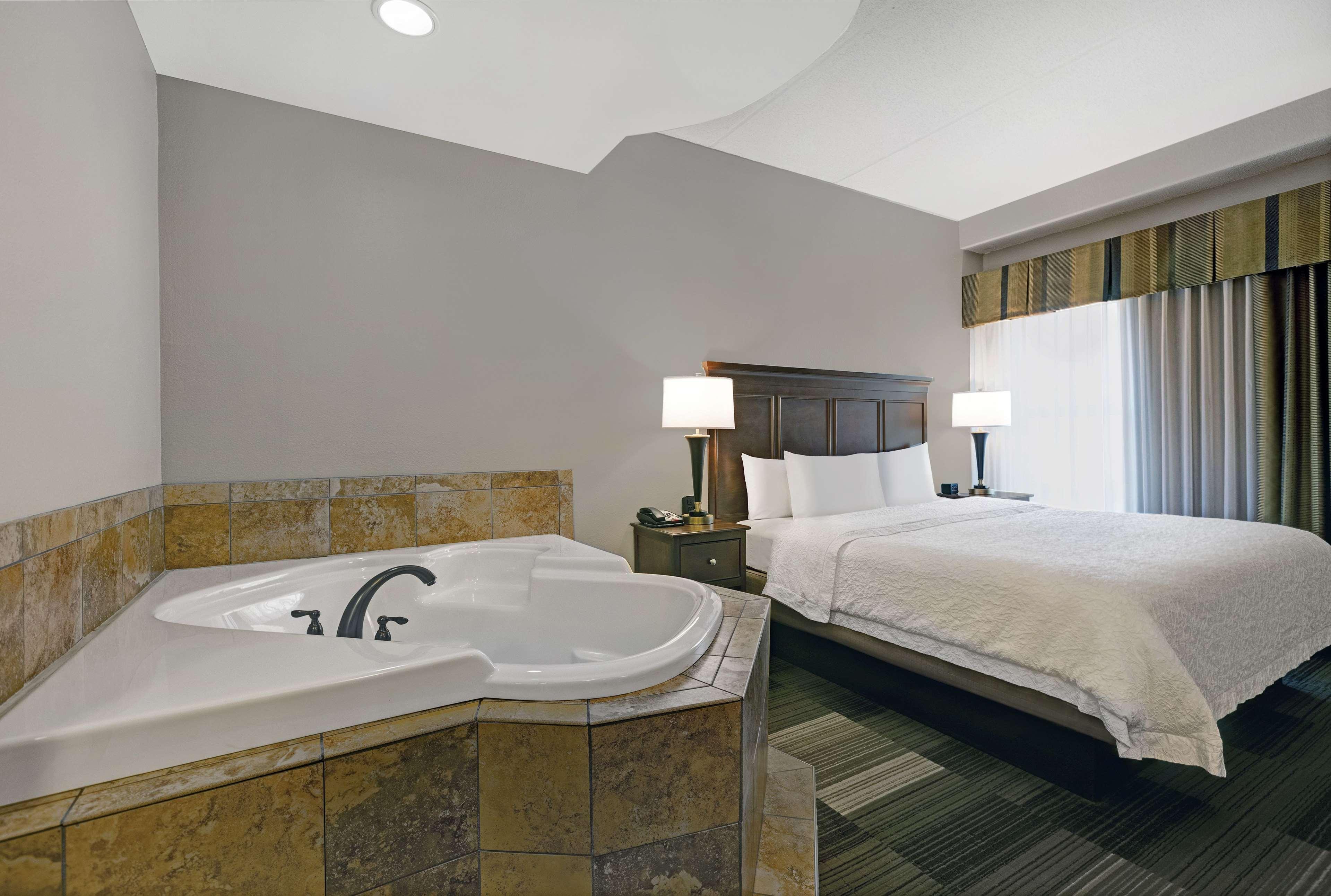 Hampton Inn & Suites Pigeon Forge On The Parkway Exterior foto